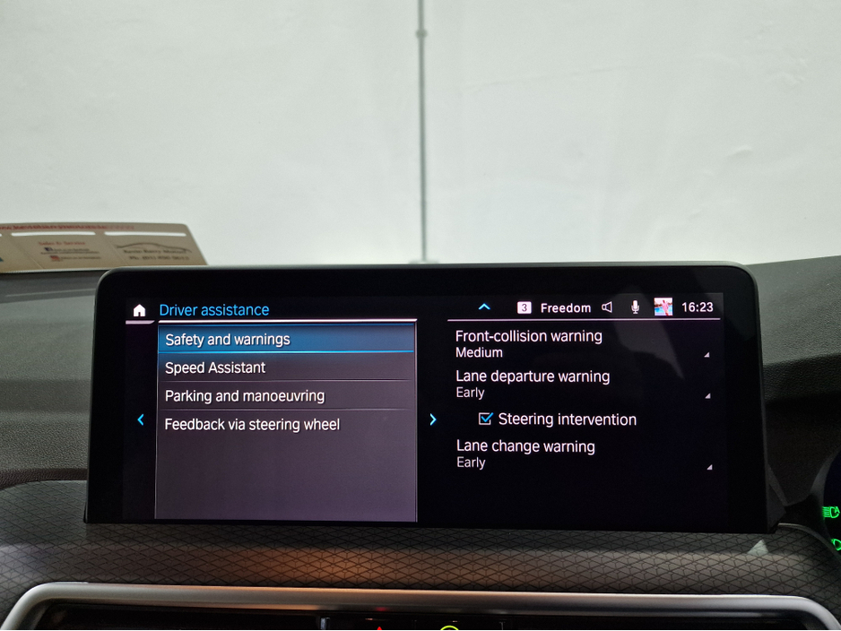 2022 BMW X3 30E M SPORT (PRO PACK / OYSTER LEATHER) X-DRIVE AUTOMATIC **ONE OWNER / TOP SPEC / 20" ALLOYS / APPLE CARPLAY / ADAPTIVE LED HEADLIGHTS / BMW M SEATBELTS / ELECTRIC BOOTLID /REVERSE CAMERA / SAT NAV** €49,900