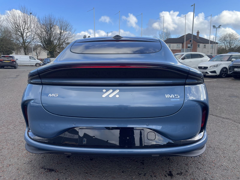 2026 MG MG IM5 - image 6