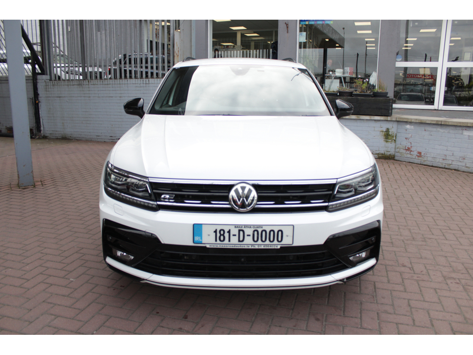 2018 Volkswagen Tiguan - image 9