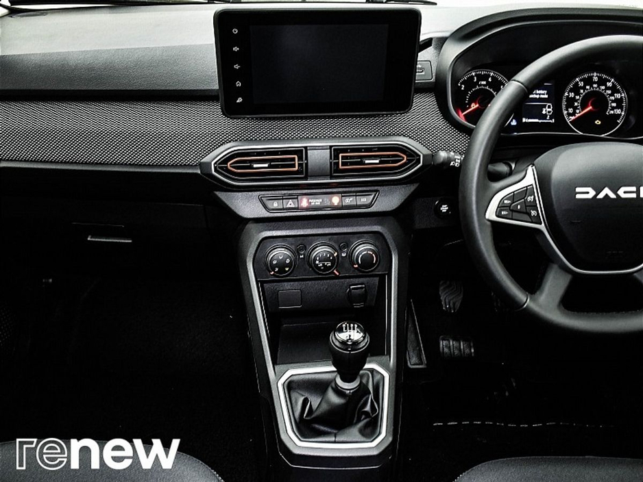 2023 Dacia Sandero Stepway - image 27