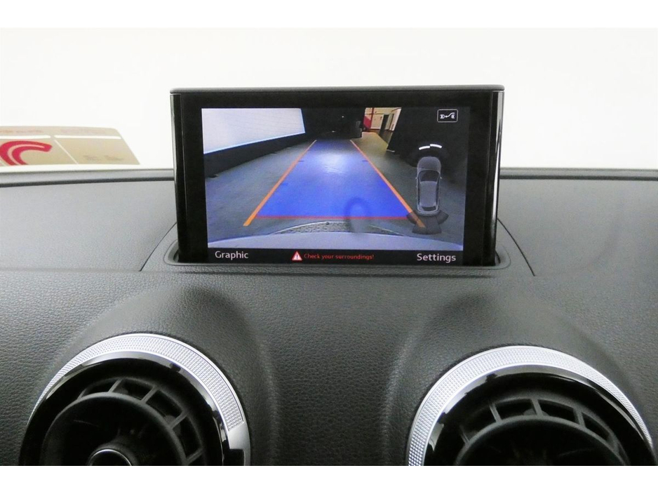 2015 Audi A3 - image 23