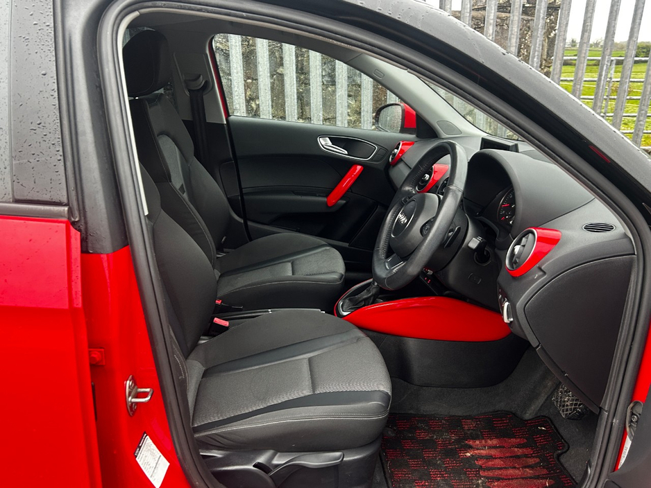 2012 Audi A1 - image 10