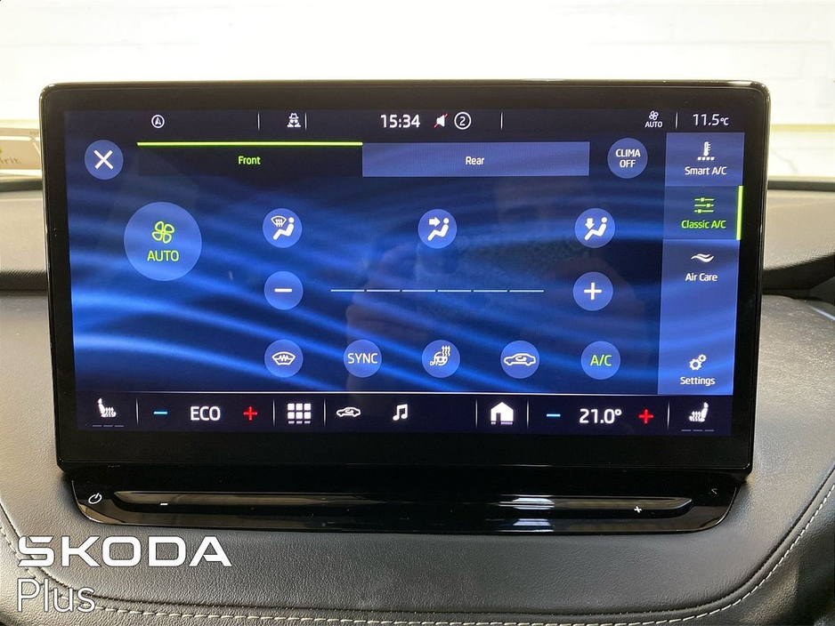 2022 Skoda Enyaq - image 15