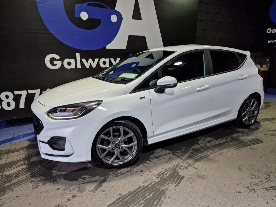 2023 Ford Fiesta ST-LINE  LOW MILEAGE GOOD AS NEW €18,950