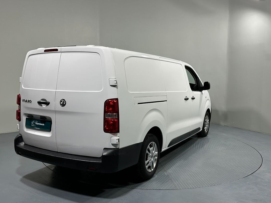 2020 Opel Vivaro LWB Twin Sliding Doors 1.5 Diesel €14,800