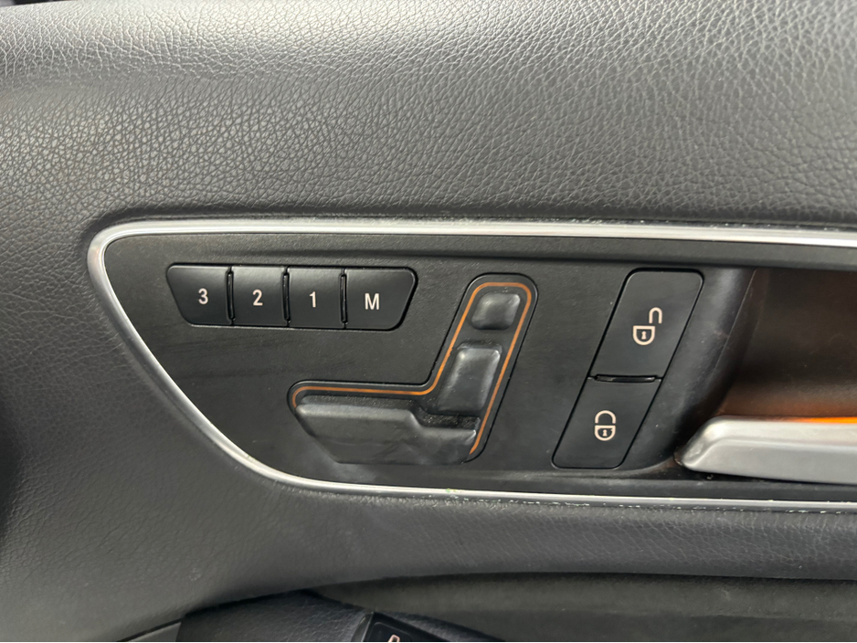 2014 Mercedes-Benz A Class - image 10