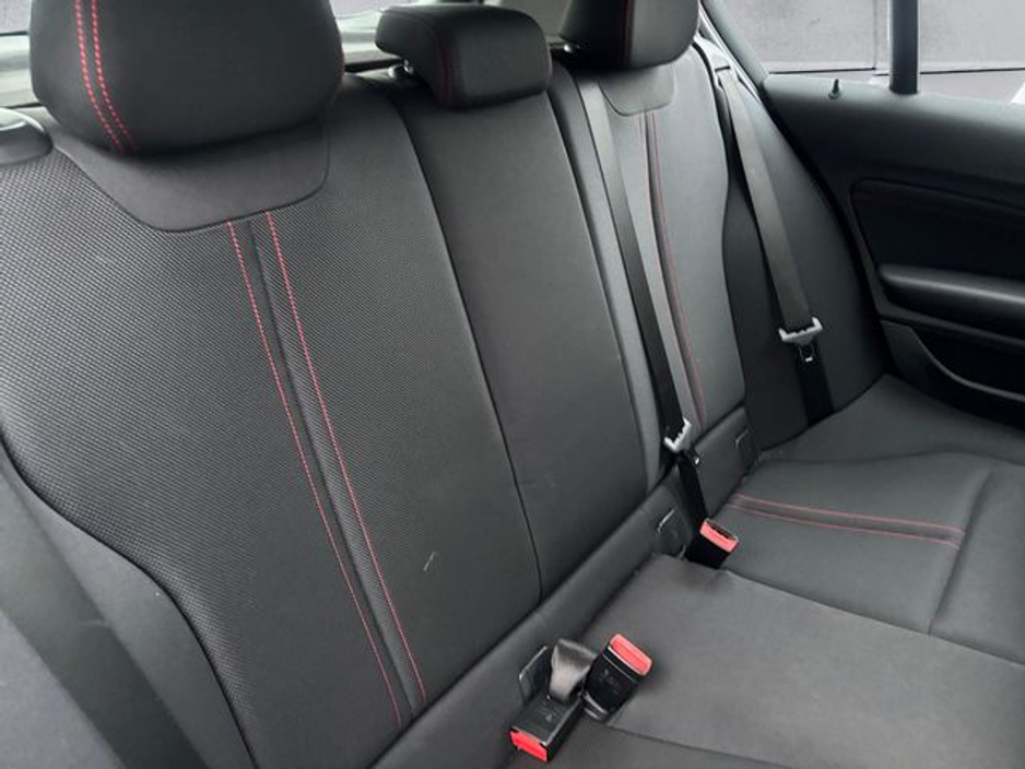 2017 BMW 1 Series 118D SPORT AUTO €15,250