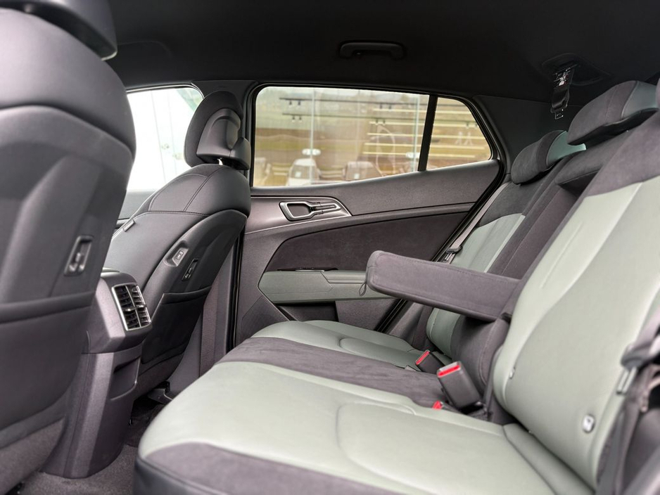 2026 Kia Sportage - image 4