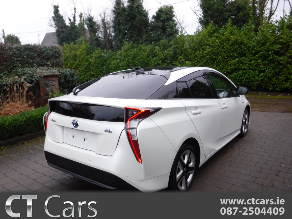 2018 Toyota Prius 1.8 AUTO HYBRID LOW MILES HIGH SPEC €15,950