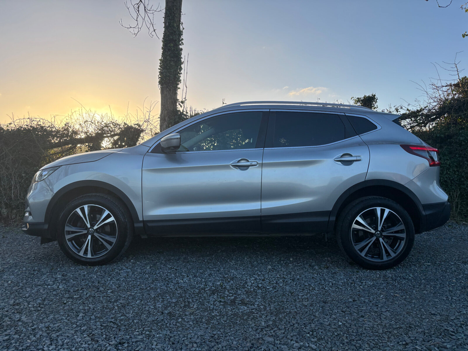 2018 Nissan Qashqai - image 8