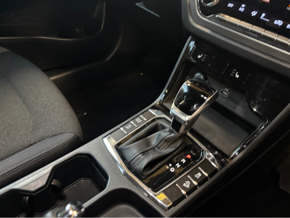 2023 Ssangyong Korando - image 8