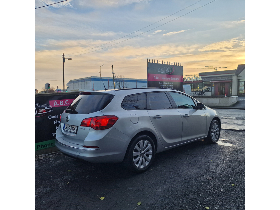 2014 Vauxhall Astra  €3,950