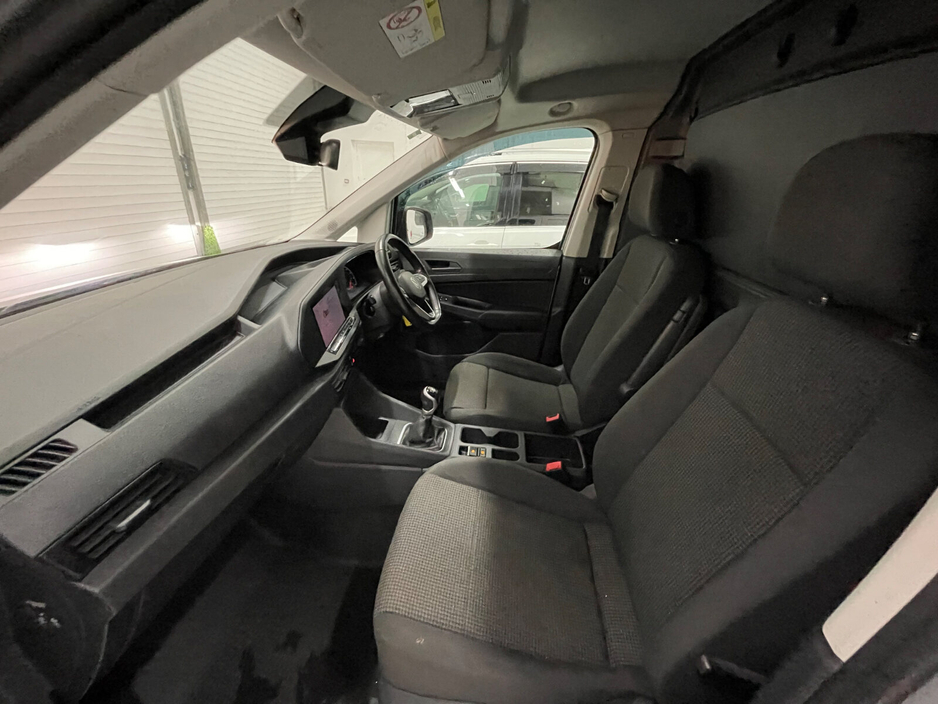 2023 Volkswagen Caddy CADDY DARK LABEL TDI 122HP A7F €19,995