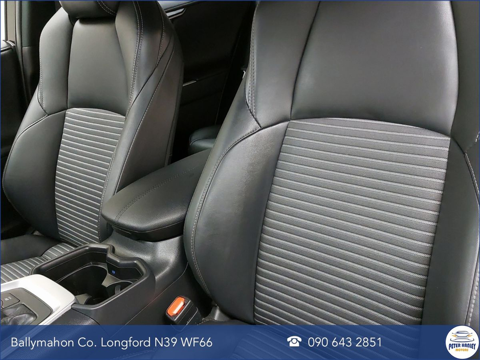 2022 Toyota Rav4 - image 26