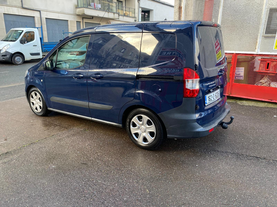 2016 Ford Transit Courier TREND 75PS 3DR VAN €4,750