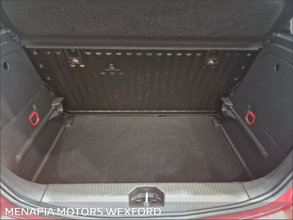 2017 Opel Corsa - image 13