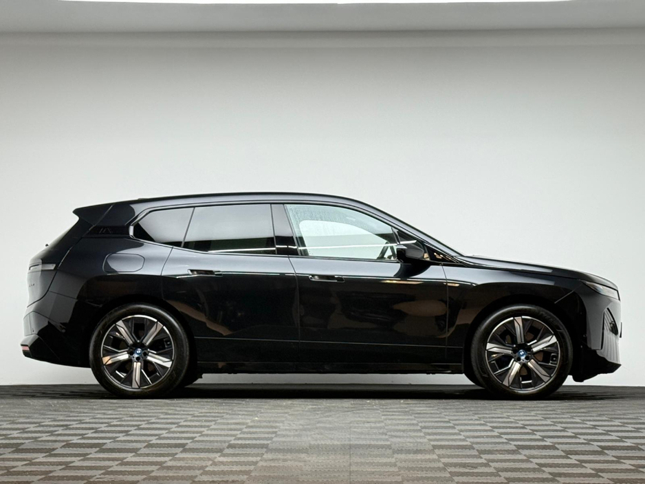 2023 BMW iX - image 8