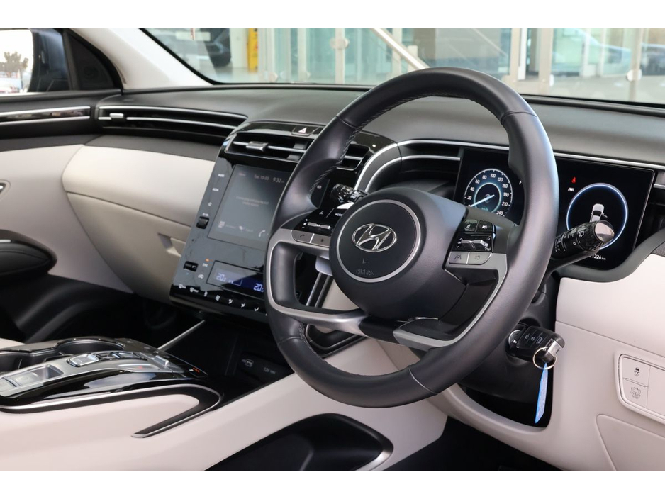 2024 Hyundai Tucson - image 8