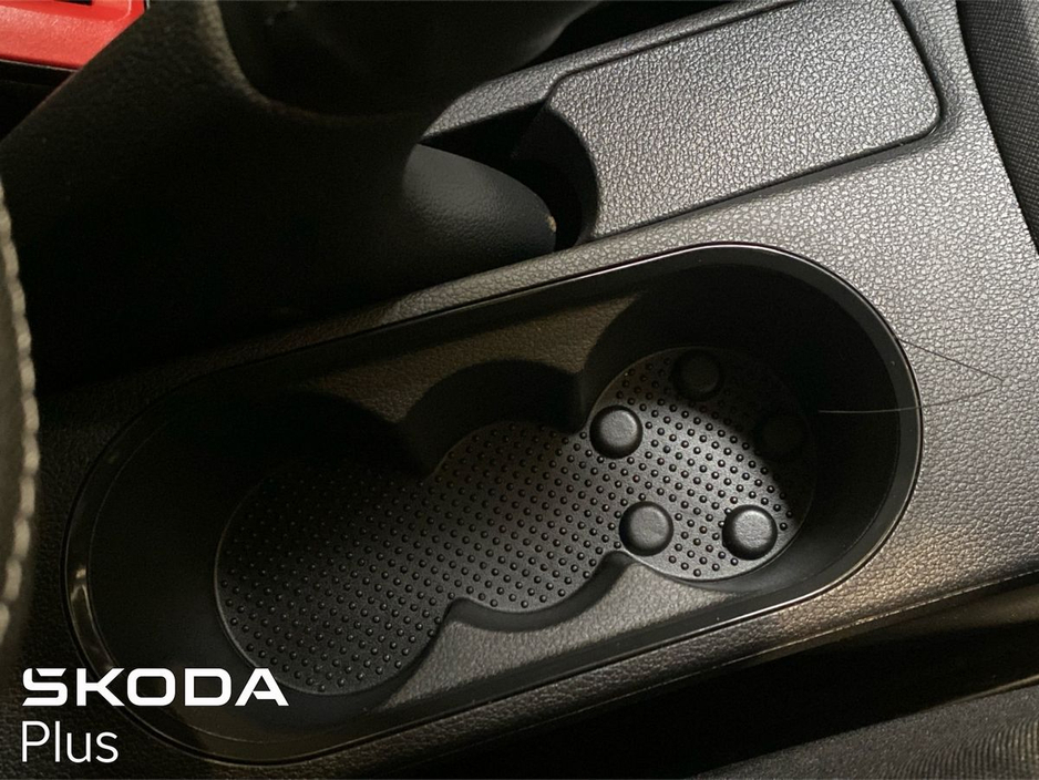 2025 Skoda Scala - image 23