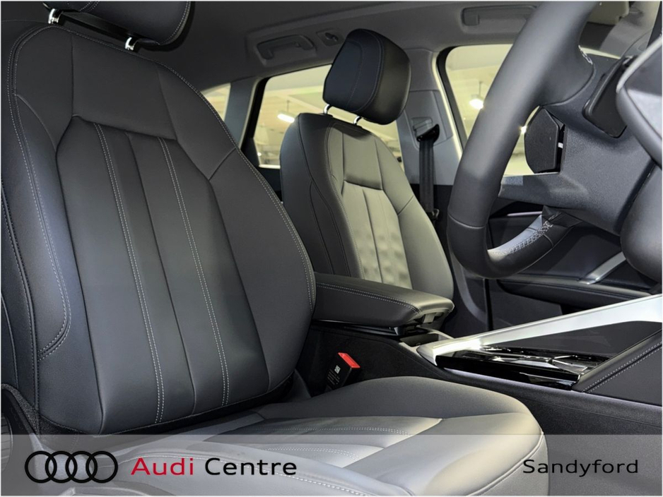 2026 Audi Q5 SUV SE e-hybrid quattro 220 kW S tronic €71,472