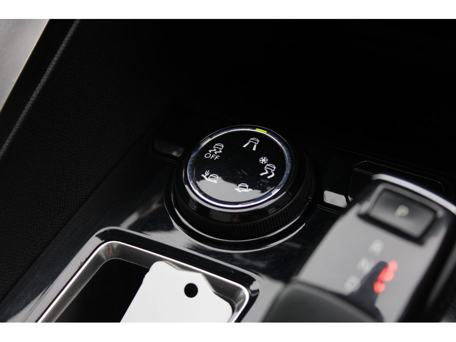 2019 Peugeot 5008 - image 17