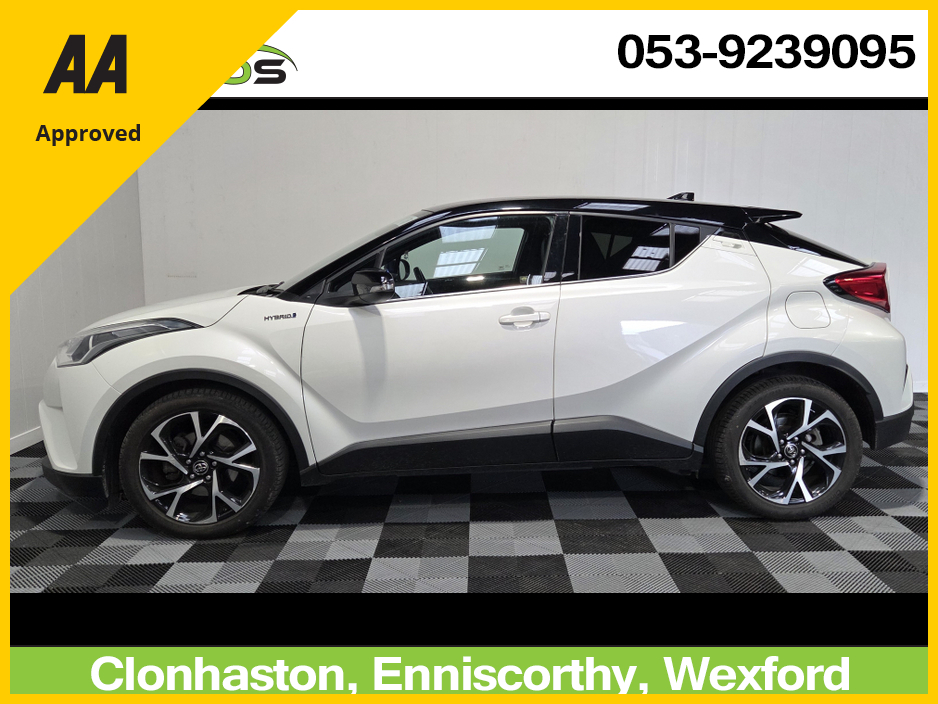 2017 Toyota C-HR SPORT LUNA