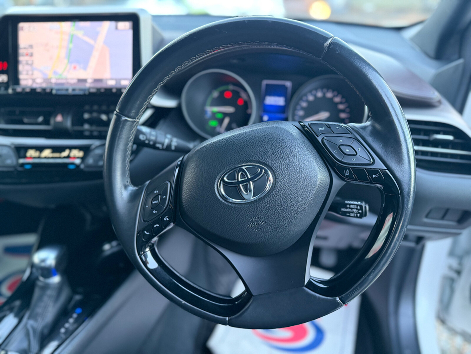 2018 Toyota C-HR 1.8 HYBRID SPORT €18,500