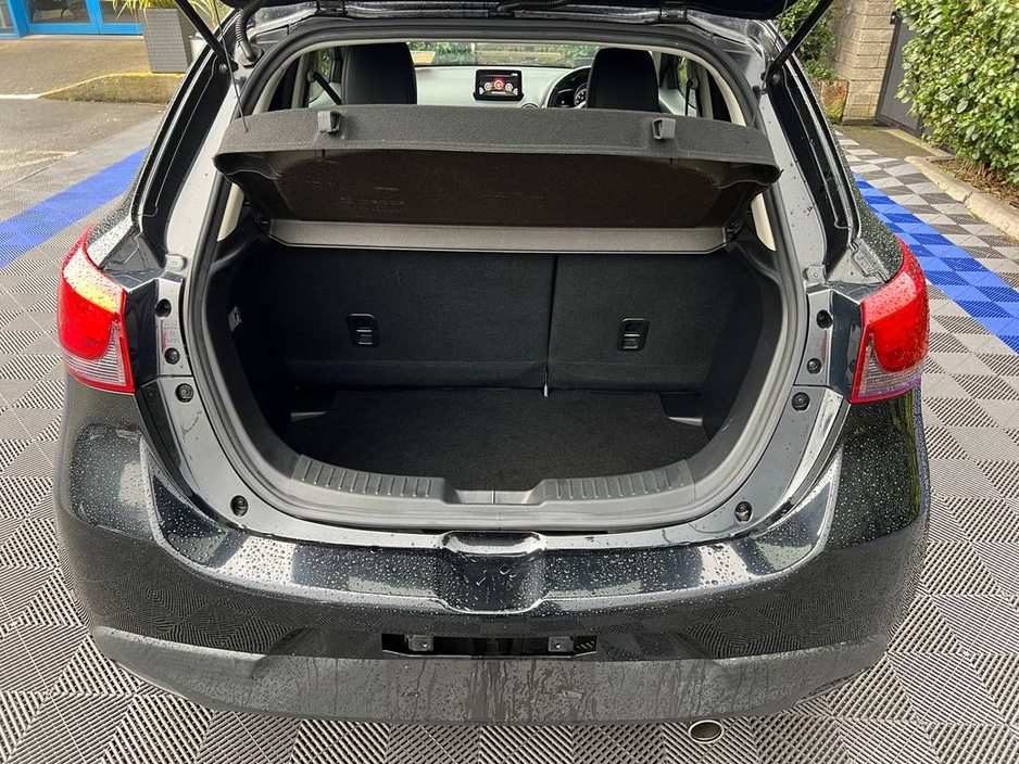 2017 Mazda Demio 1.3 SKYACTIV // HEATED SEATS // HEADS-UP DISPLAY // FULL SERVICE HISTORY €11,950