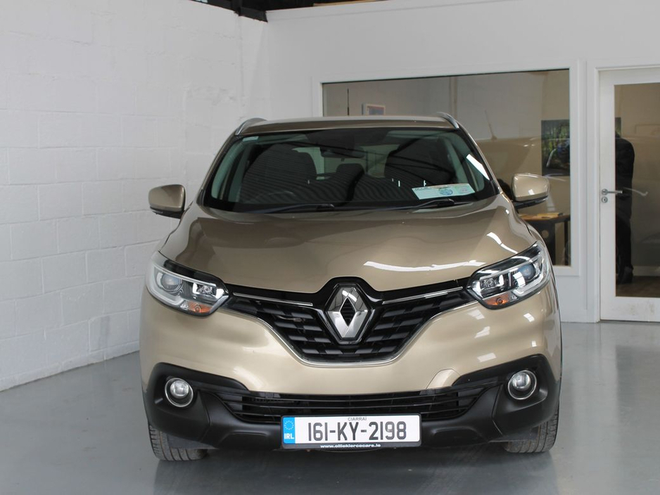 2016 Renault Kadjar - image 2