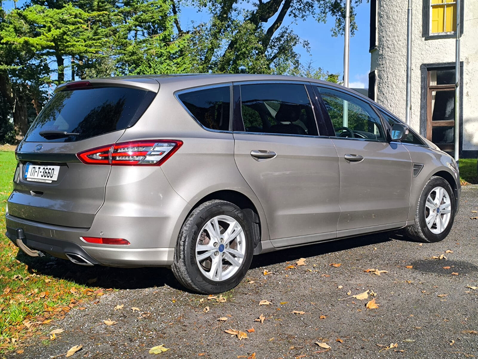 2017 Ford S-Max - image 5