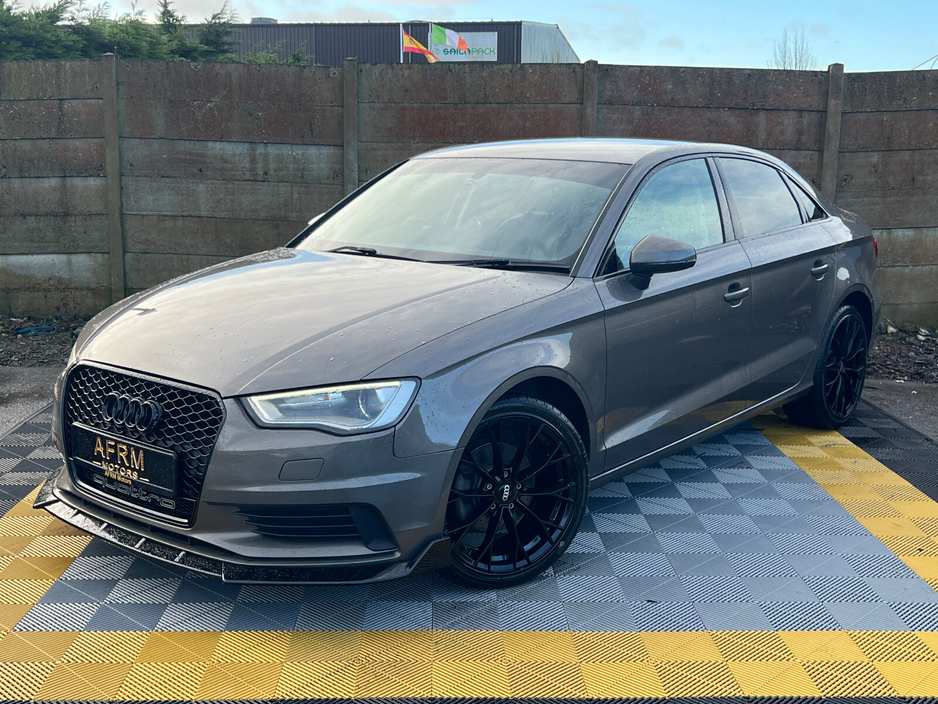 2015 Audi A3 1.4 TFSI S TRONIC €15,450