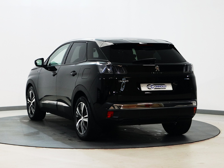 2022 Peugeot 3008 - image 5