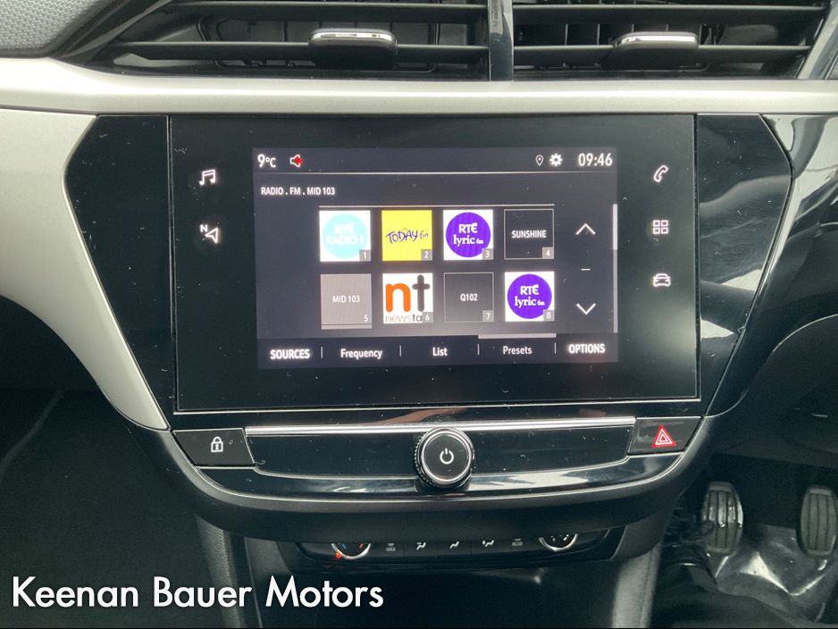 2020 Opel Corsa - image 18