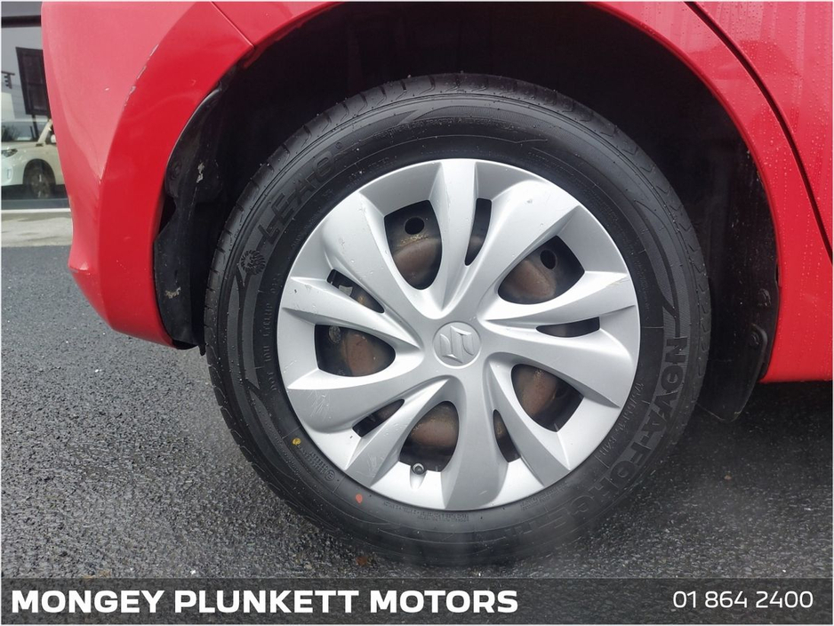 2018 Suzuki Swift - image 10