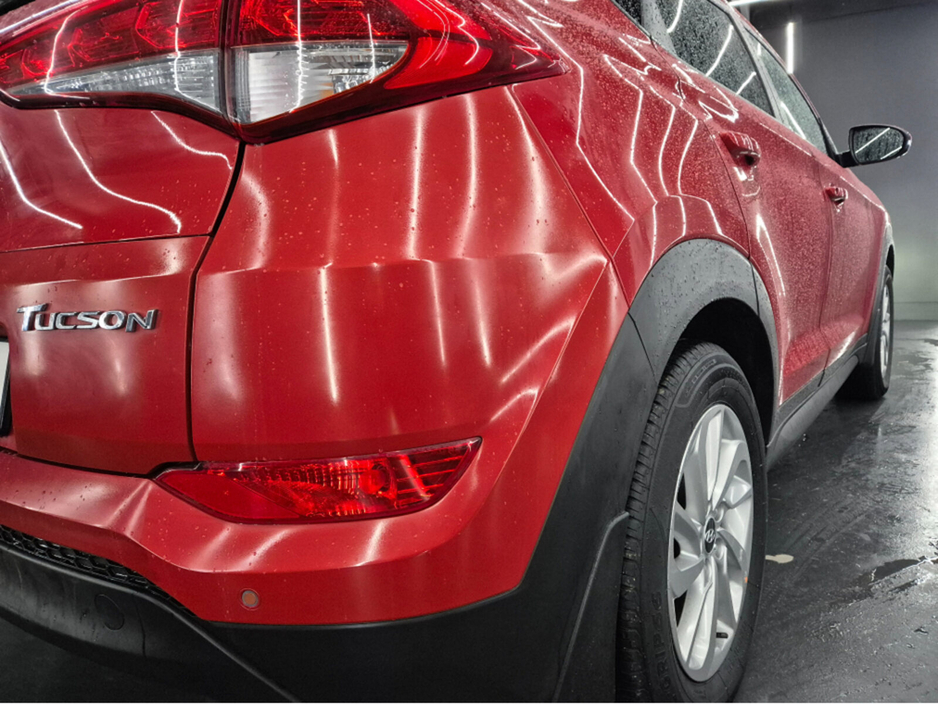 2017 Hyundai Tucson - image 16