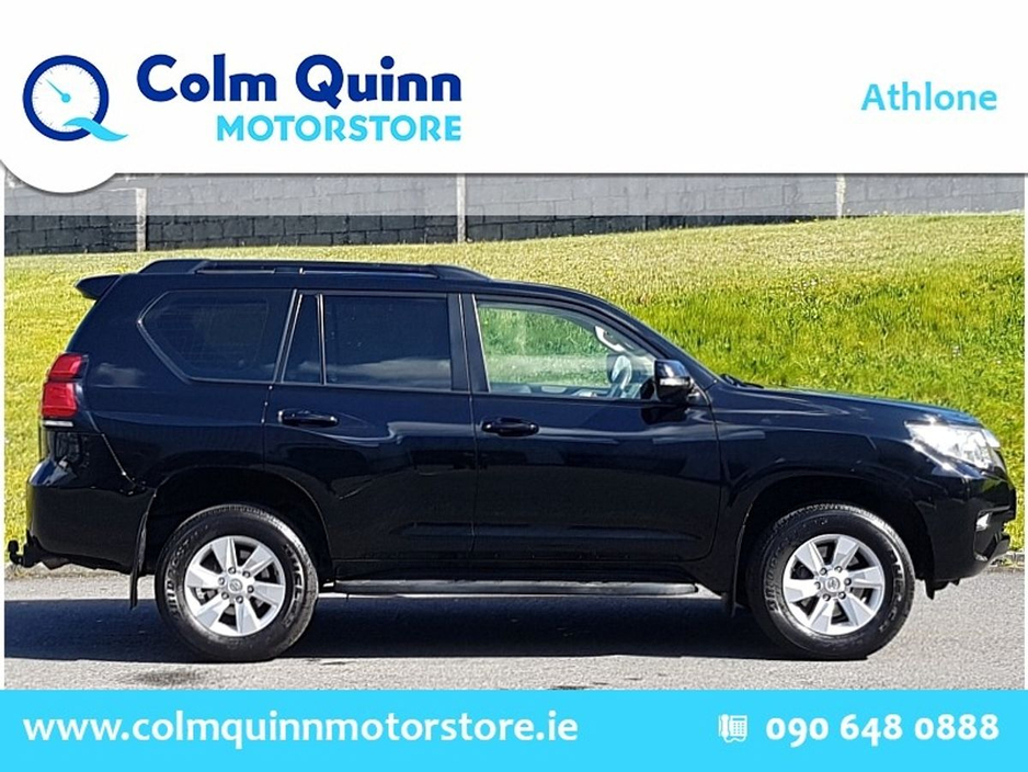 2022 Toyota Landcruiser - image 2