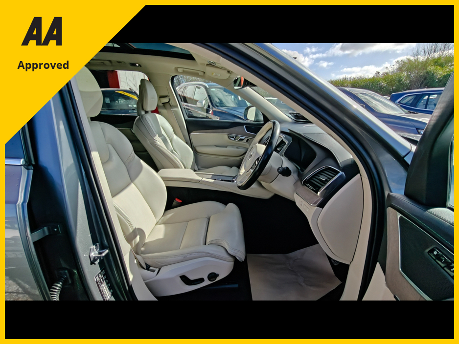 2019 Volvo XC90 - image 14