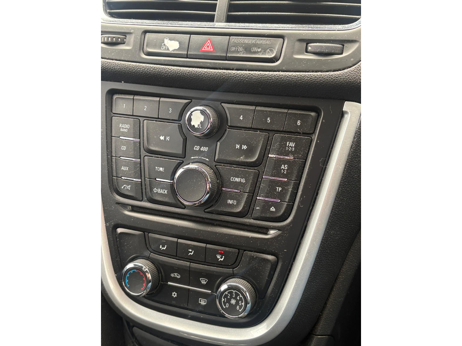 2015 Opel Mokka - image 7