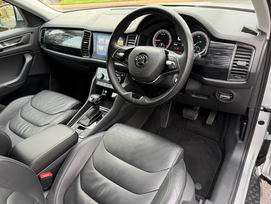 2020 Skoda Kodiaq - image 10