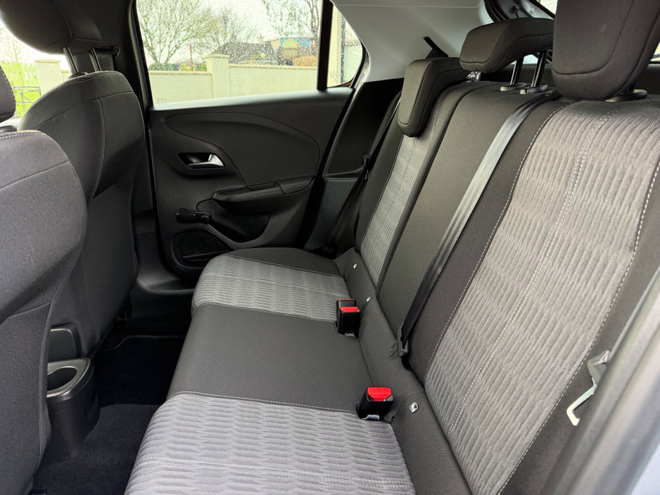 2022 Opel Corsa SC 1.2i (75PS) S/S 5 Speed €17,450