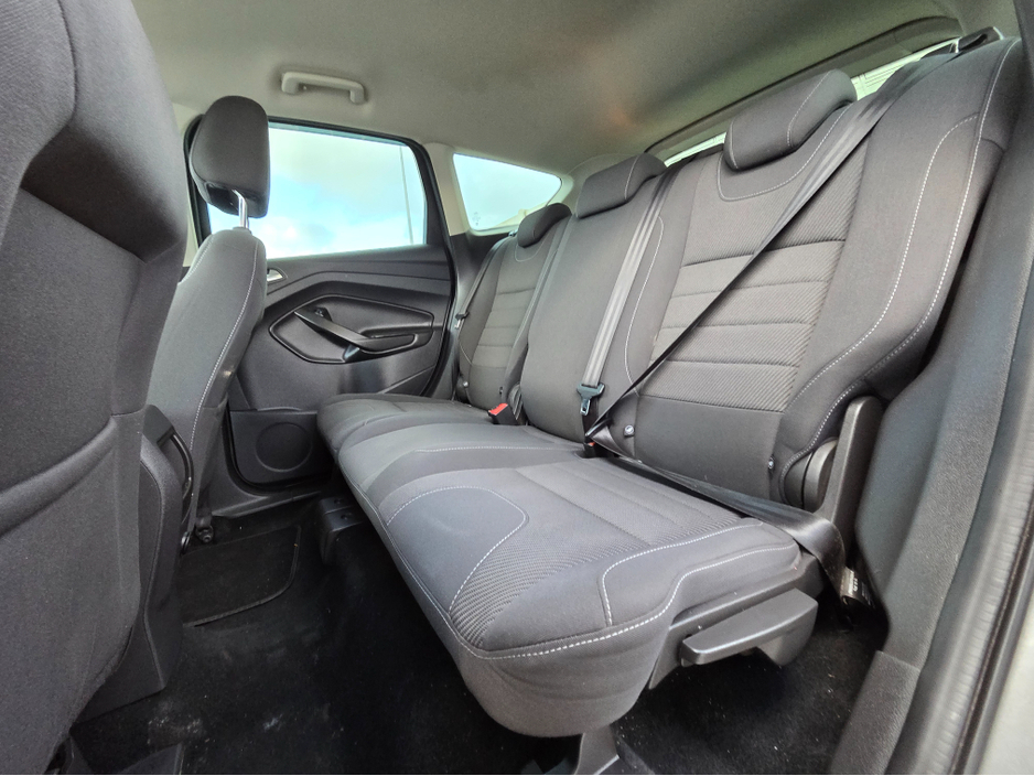 2016 Ford Kuga Ford Kuga 2.0TDCI 150PS Zetec NCT 07/26 €8,950