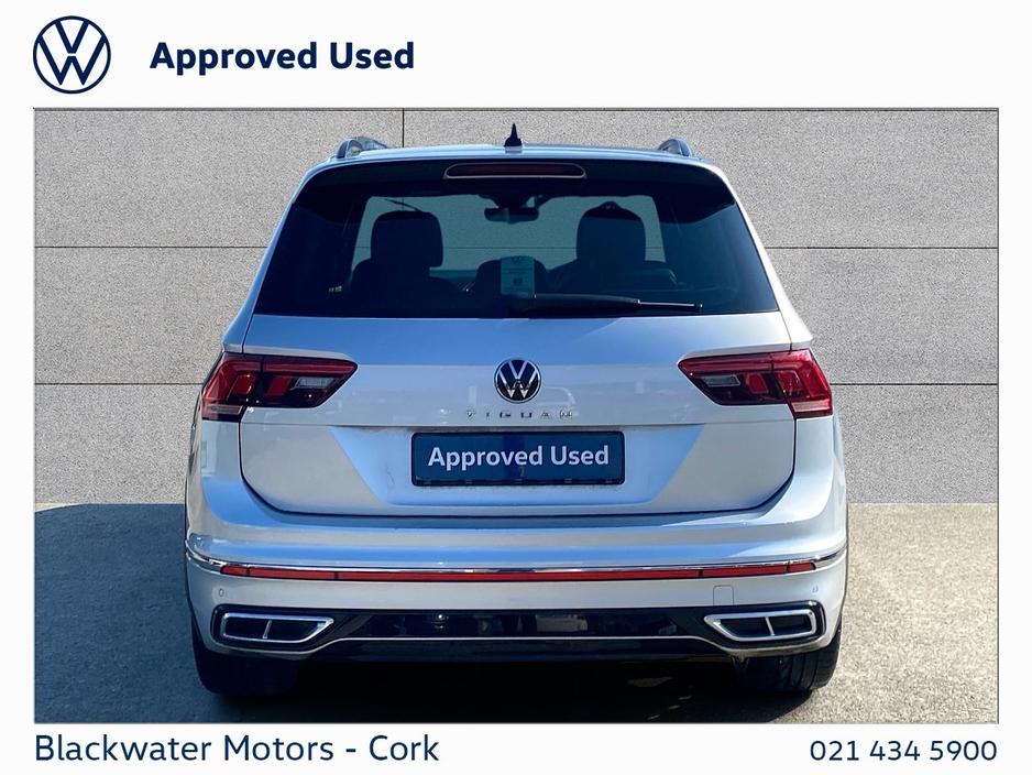 2022 Volkswagen Tiguan - image 13