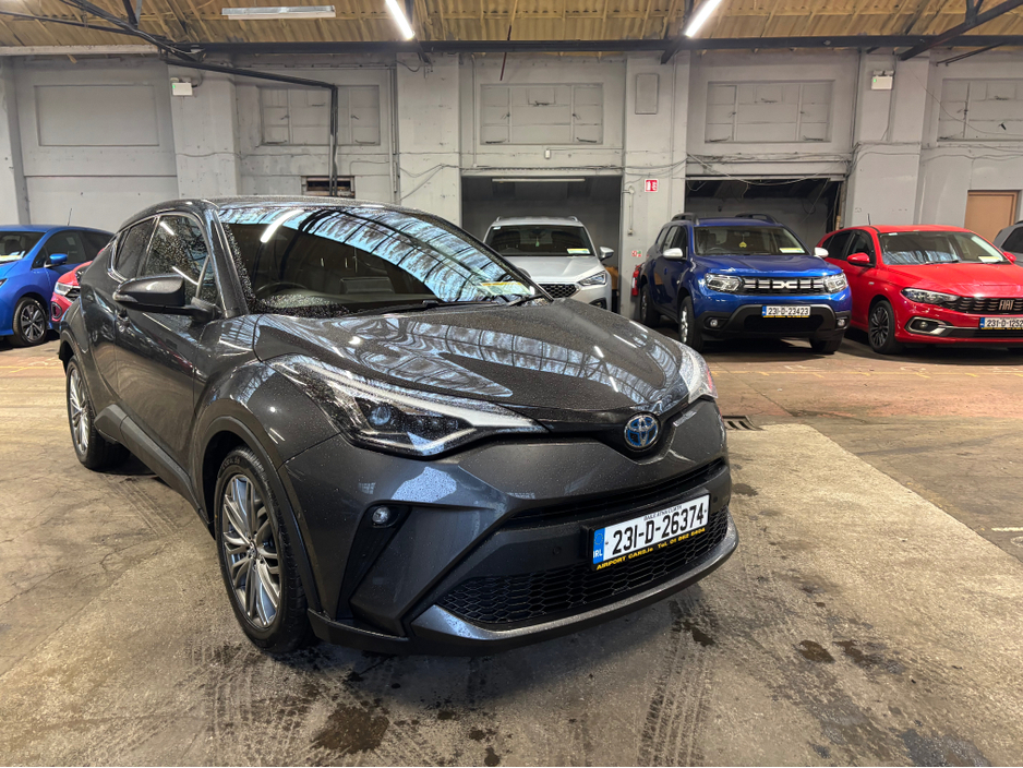 2023 Toyota C-HR HYBRID SOL 4DR AUTO €24,499
