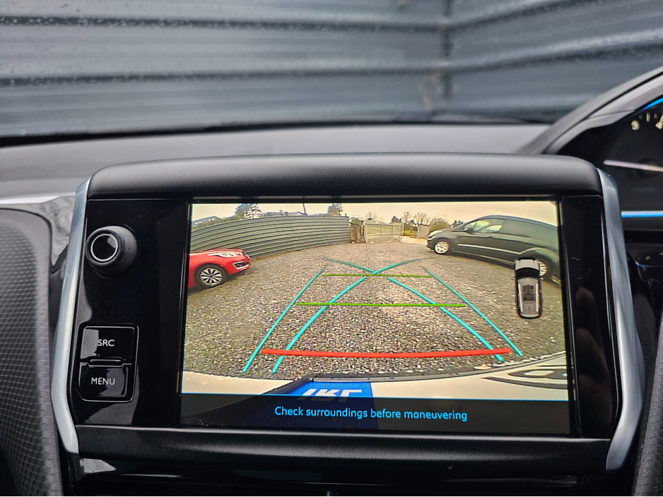 2018 Peugeot 2008 - image 11