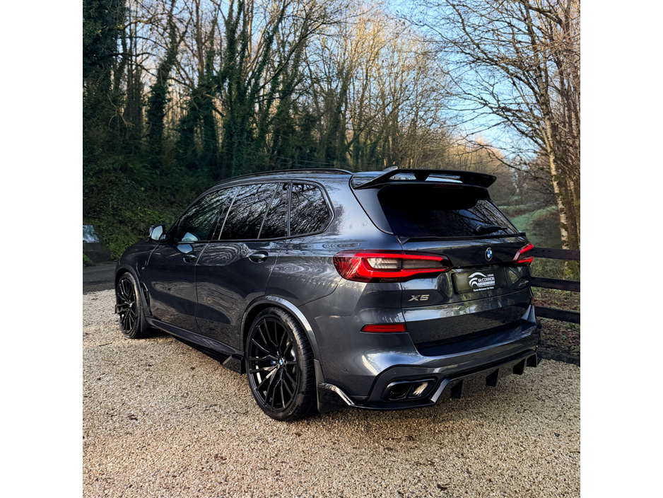 2021 BMW X5 2021 (211) BMW X5 45e M Sport 490BHP €48,999