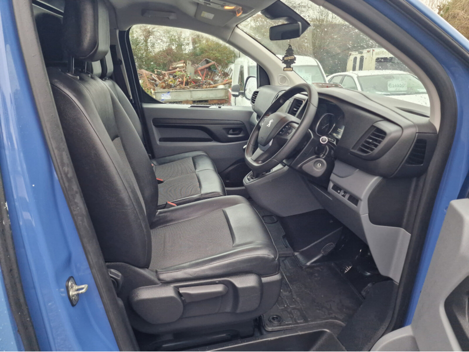 2019 Peugeot Expert - image 5