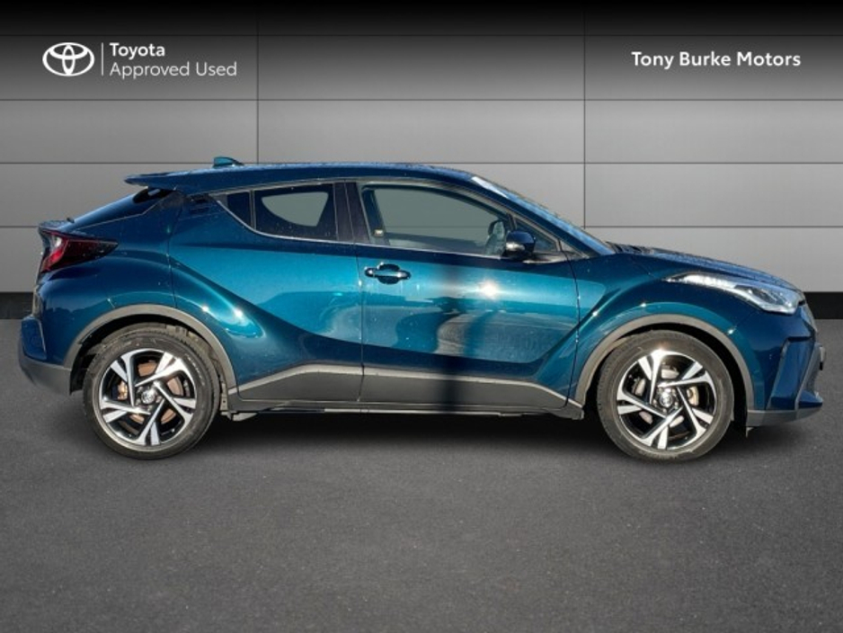 2023 Toyota C-HR - Sport Edition - 1.8 Automatic - 1 Owner - Full TOYOTA Service History - EUR 190 Tax // Remote Central Locking // Front Electric Windows // Rear Electric Windows // Electric Mirrors // Finger Tip Ste €28,895
