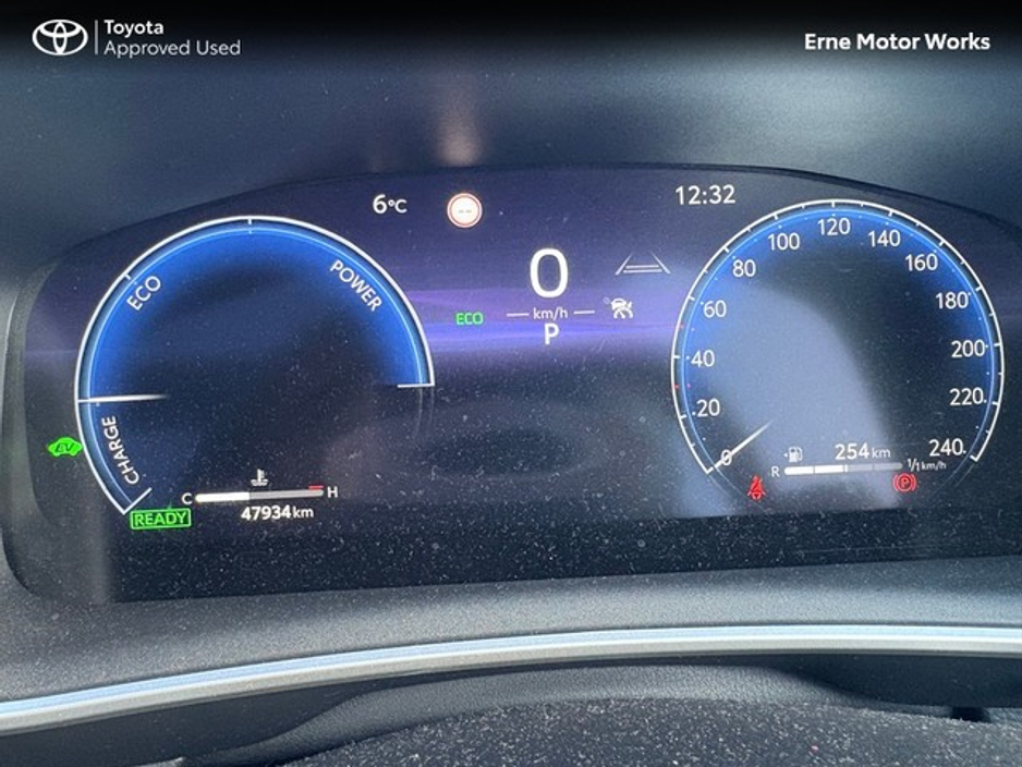 2023 Toyota Corolla Cross COROLLA CROSS SOL 1.8 €36,950