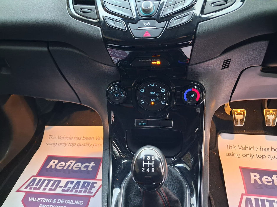 2015 Ford Fiesta 1.0 EcoBoost 65PS S/S Zetec €6,499