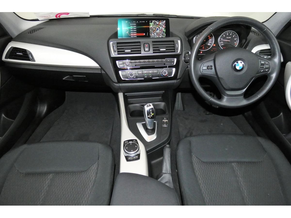 2016 BMW 1 Series - image 13